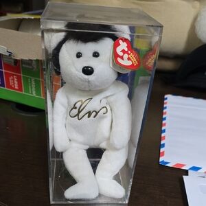 Ty White Plush Bear with Black Hair and Gold Script Elvis Presleywith Cube